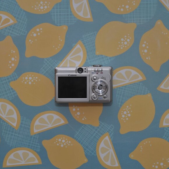 Canon PowerShot SD400 Digital Elph - Silver - Digital Camera - Near mint - Picture 5 of 9